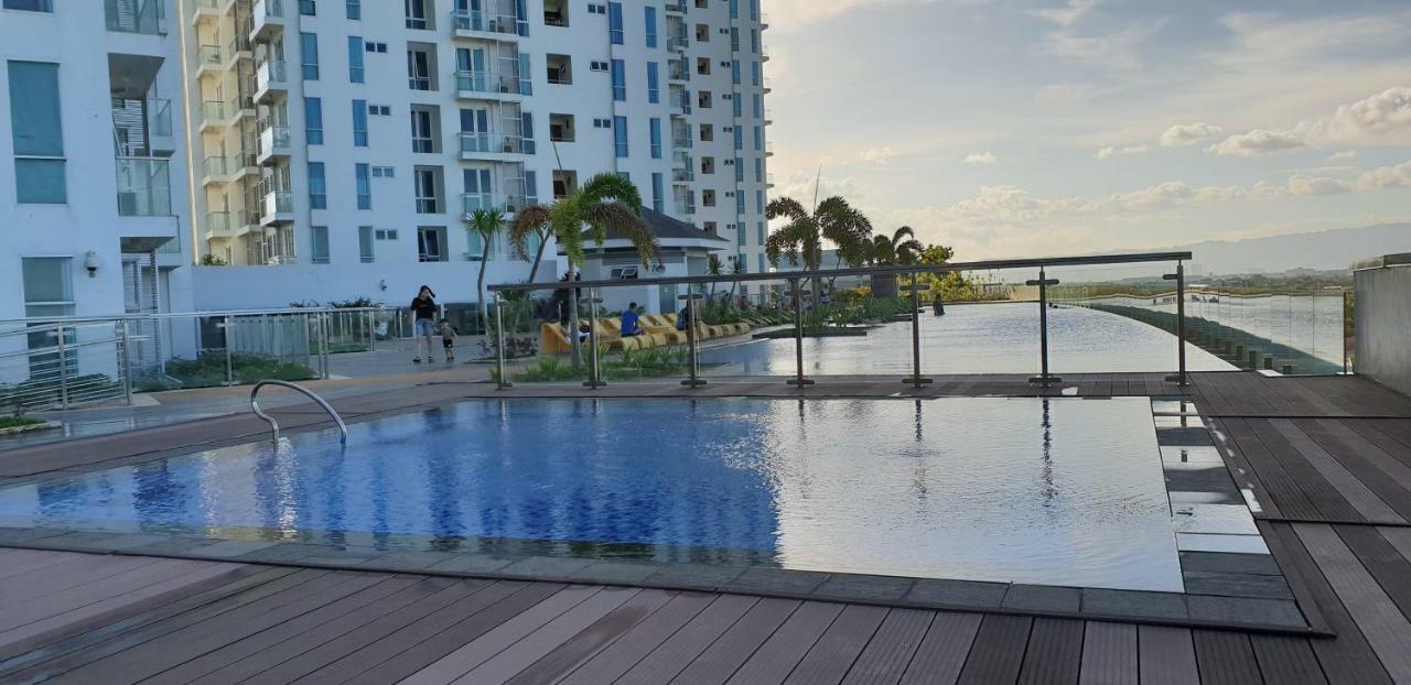 Mactan Newtown Ocean View 360 Degree Apartment Lapu-Lapu City Exterior photo